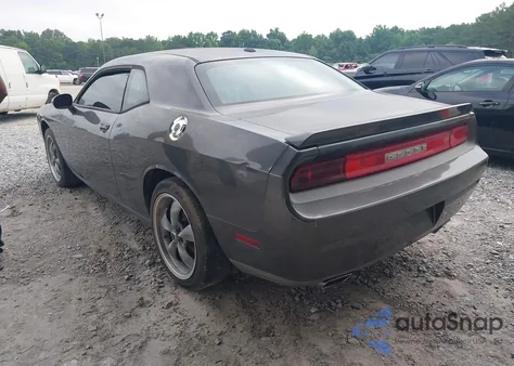 2013 Dodge Challenger Sxt z USA, uszkodzony, nr VIN 2C3CDYAG7DH648906